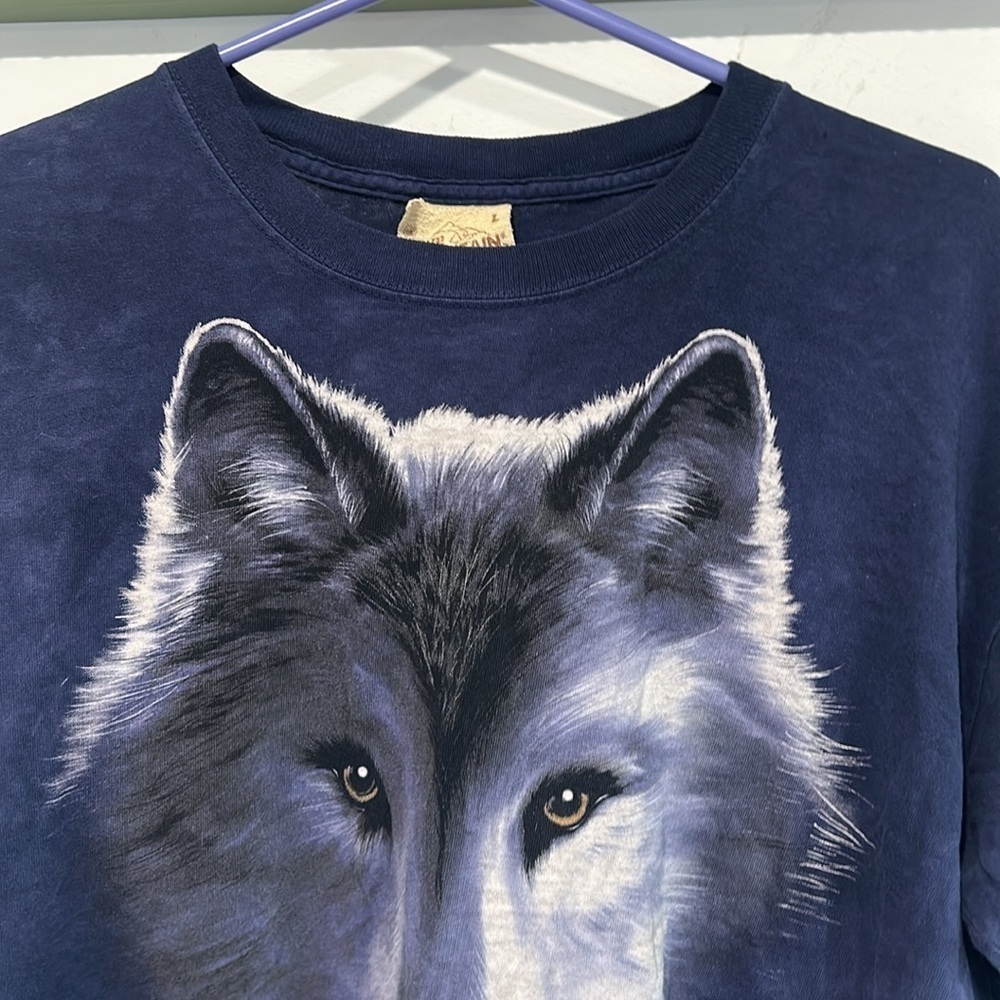 The Mountain Vintage Navy blue Wolf Graphic T-Shirt short sleeve tee large - Picture 3 of 6